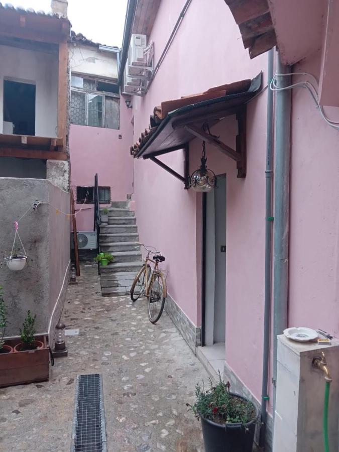 Rooms For Rent Shkoder Exterior photo