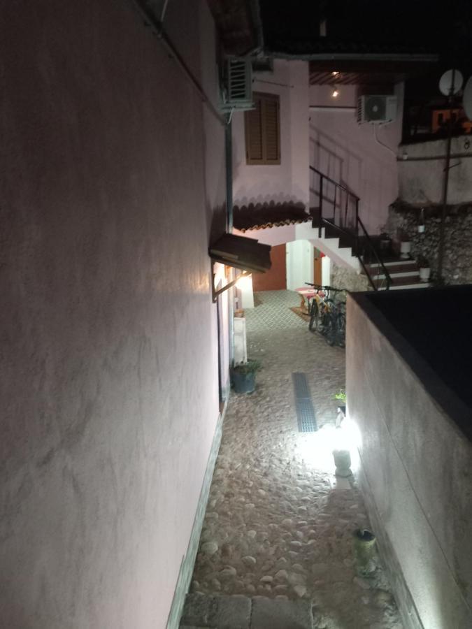 Rooms For Rent Shkoder Exterior photo