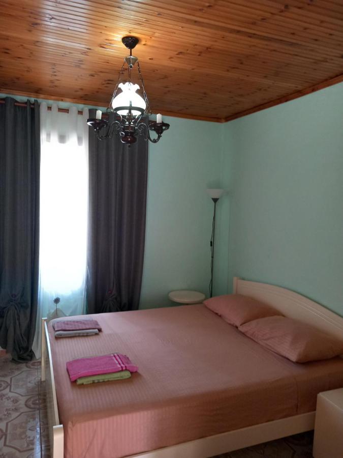 Rooms For Rent Shkoder Exterior photo